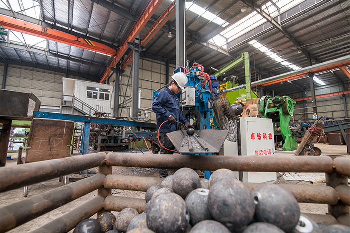 玉门网架配件-螺栓球加工车间